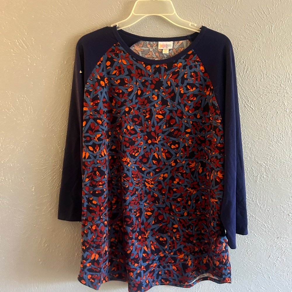 Long Sleeve Crew Neck Blue Red and Pinkk Lularoe top